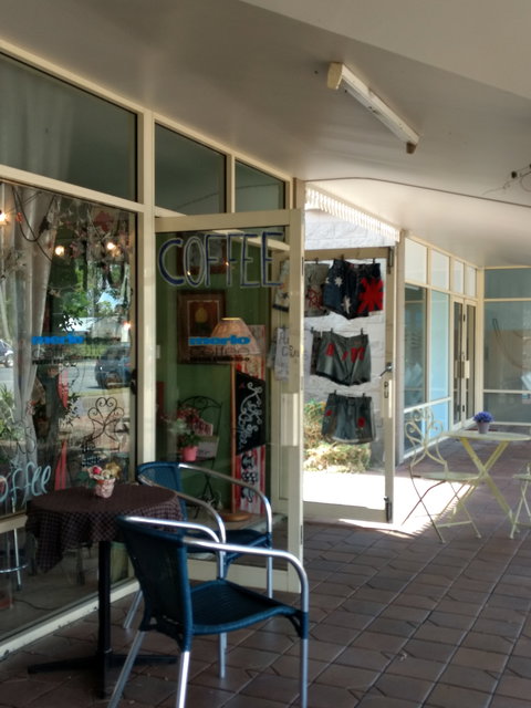 Cafe Kiks - Tourism Caloundra 0