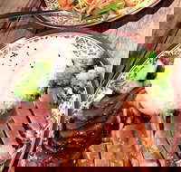 Glee Fu - Tourism Caloundra