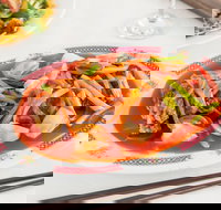 Hua Mei Kitchen - Tourism Caloundra