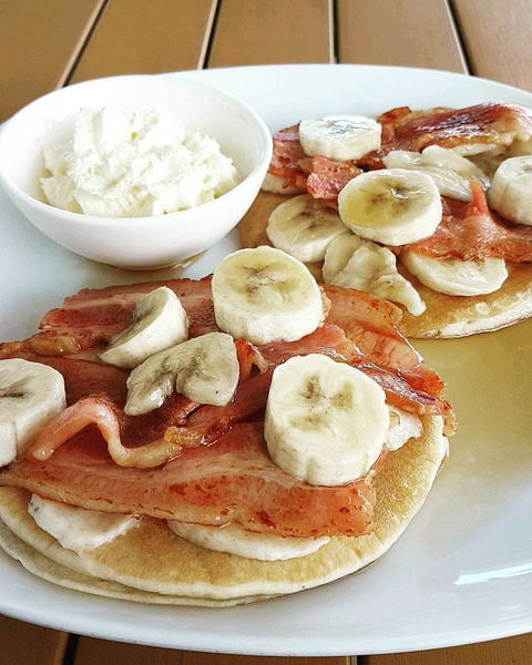 Poppy's On Bloom - Tourism Caloundra 0