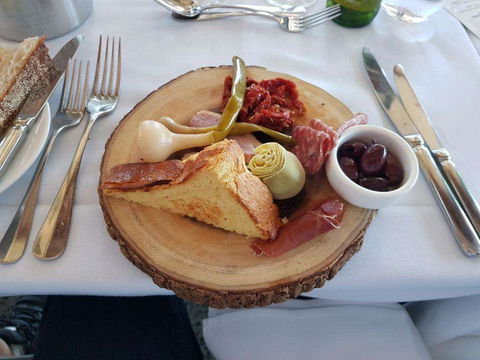 Conservatory Restaurant - Tourism Caloundra 0