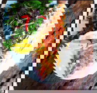 Lifeboat Seafood - Tourism Caloundra