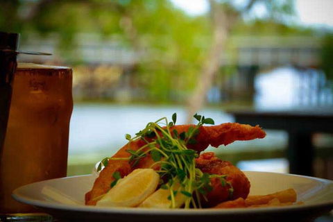 Ravenswood Hotel - Tourism Caloundra 0