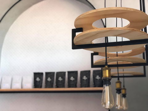 Zooi Cafe - Tourism Caloundra 0