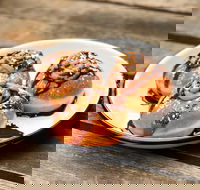 Easeys  Two Wrongs - Tourism Caloundra