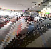 Heathcote Hotel - Tourism Caloundra