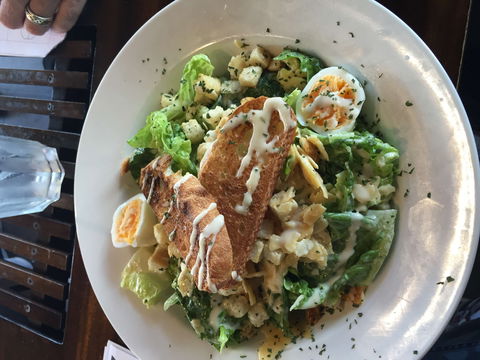 Lucky Star Tavern - Tourism Caloundra 0