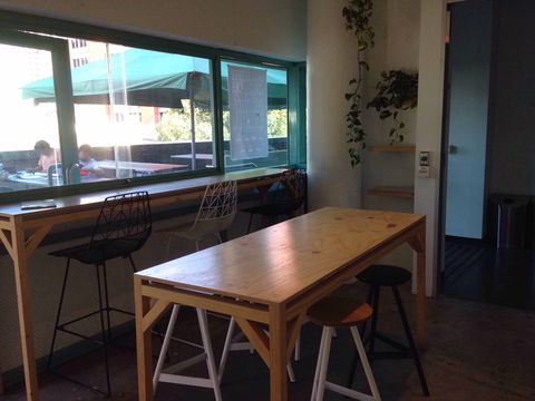 Coffee On Cardigan - Tourism Caloundra 0
