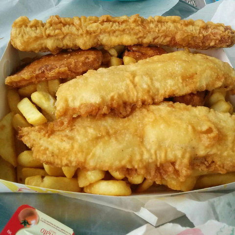 Flakes On Willow - Tourism Caloundra 0