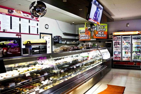 Ocean Child Inn - Tourism Caloundra 0
