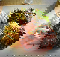 Silvers Bar and Grill - Tourism Caloundra