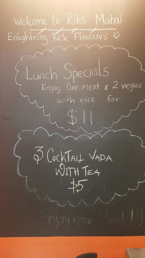 Riks Mahal - Tourism Caloundra 0