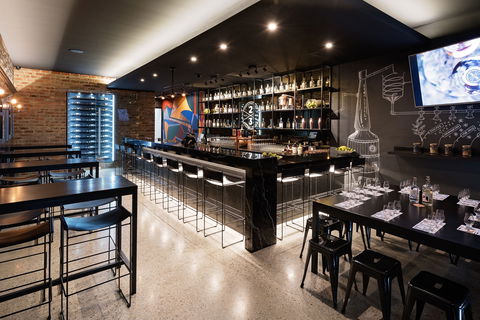 Twenty Third Street Distillery- Virtual Bar - Tourism Caloundra 0