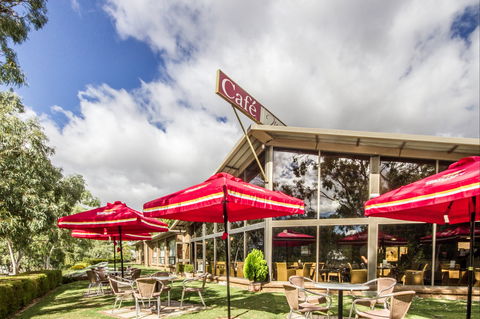 Cafe Mannum - Mannum Motel Complex - Tourism Caloundra 0