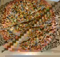 Drouin Family Hotel - Tourism Caloundra