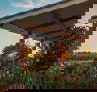 Caf in the Vines - Tourism Caloundra