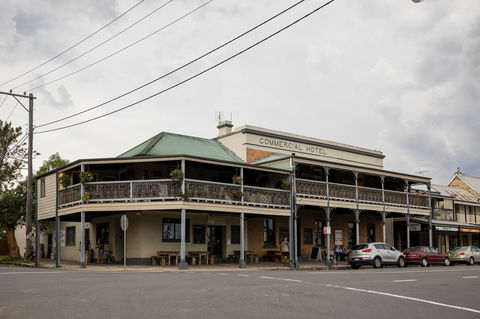 Commercial Hotel Morpeth - Tourism Caloundra 0