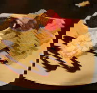 Longhorn Bar  Grill - Eagle Tavern - Tourism Caloundra