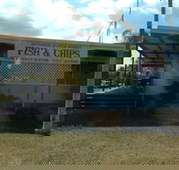 Spinnakers Fish  Chips - Tourism Caloundra