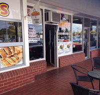 Elwood Lounge - Tourism Caloundra