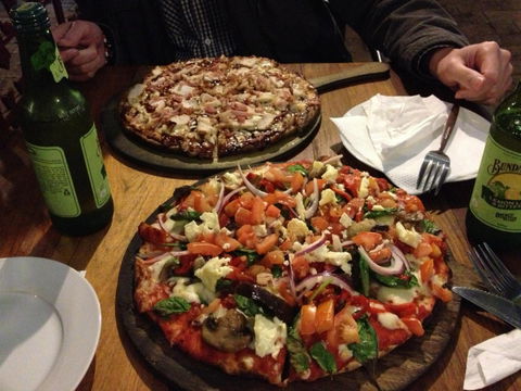 Morpeth Woodfire Pizza And Indian Delicacies - Tourism Caloundra 1