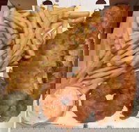 Nedlands Fish Tales - Tourism Caloundra