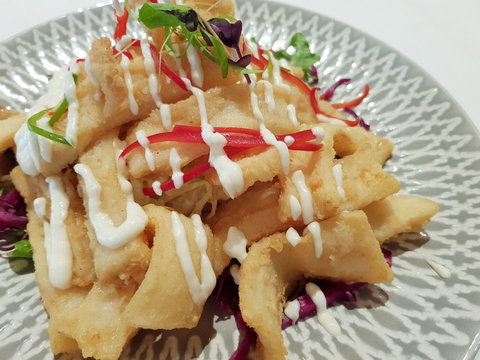 Overflow Cafe Wine Bar - Tourism Caloundra 0