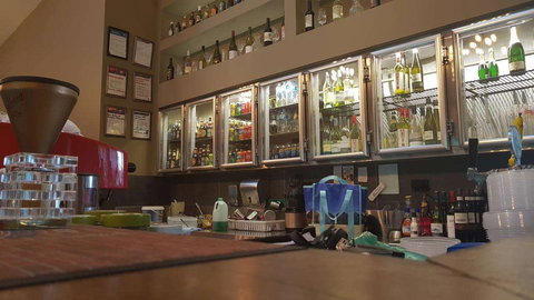 Palms Restaurant - Tourism Caloundra 0