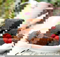 Dello Mano - Tourism Caloundra