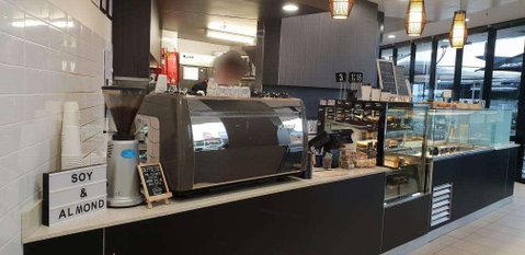 MC Square Cafe - Tourism Caloundra 0