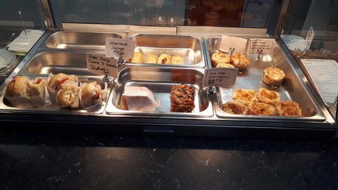 Wanda In Cafe - Tourism Caloundra 0