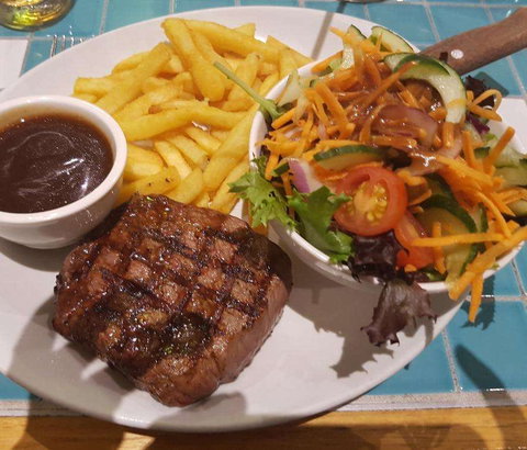 HQ Cafe - Tourism Caloundra 0