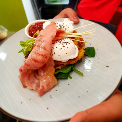 Nourish Me Cafe - Tourism Caloundra 1