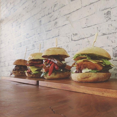 Rocco's Burger Cafe - Tourism Caloundra 0