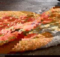 Pizza Hut - Wynnum - Tourism Caloundra