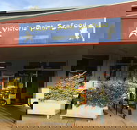 Victoria Point Seafood - Tourism Caloundra