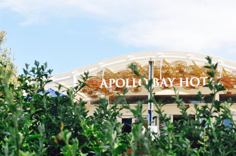 Apollo Bay Hotel - Tourism Caloundra 0