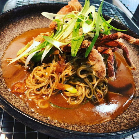Chow's Table - Tourism Caloundra 0
