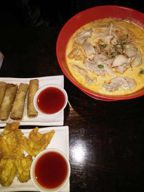 Laksa Hut - Tourism Caloundra 0