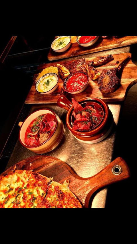 Casablanca On See - Tourism Caloundra 0