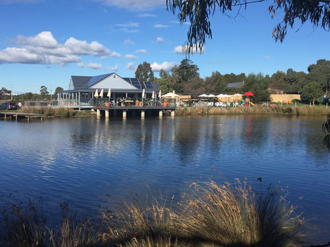 Puddleduck Vineyard - Tourism Caloundra 0