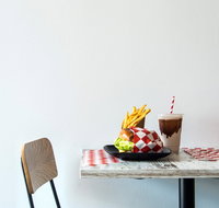 Sideshow Burgers - Tourism Caloundra