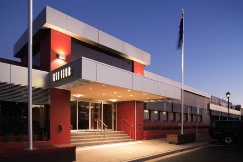The Bistro At The  Bathurst RSL Club - Tourism Caloundra 0