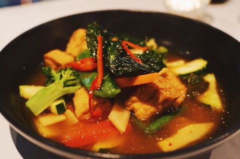 Le Resto Thai - Tourism Caloundra 0