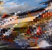 The Pourhouse Bar and Kitchen - Tourism Caloundra