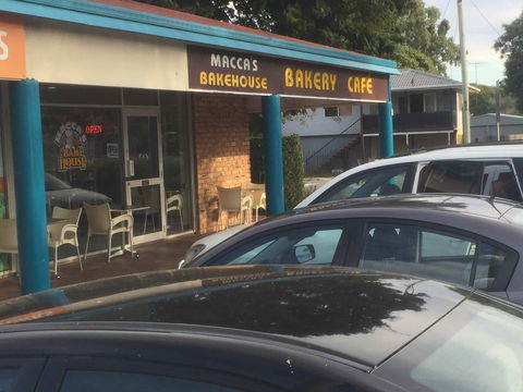 Macca's Bakehouse - Victoria Point - Tourism Caloundra 0