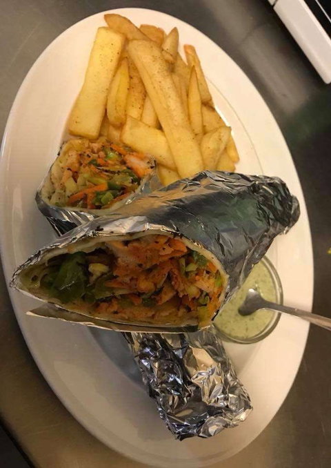 SKs Indian Restaurant - Tourism Caloundra 0