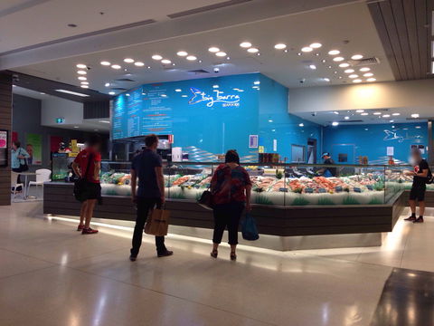 Big Barra Seafoods - Tourism Caloundra 0