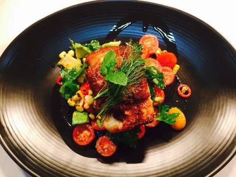 Vivere Restaurant Cafe Bar - Tourism Caloundra 0