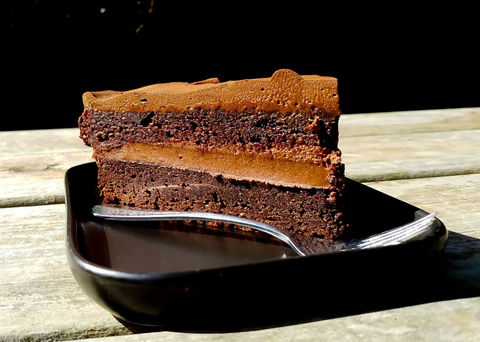 Gibsons Licensed Café & Larder - Tourism Caloundra 2